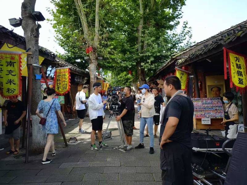 玉龙产品视频拍摄技术升级：AI与三维动画深度融合